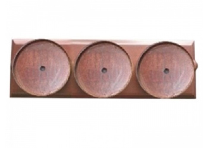 Рамка "Гусевъ" Деревянная квадратная, 3-х местная. Базовый цвет, диаметр 100мм